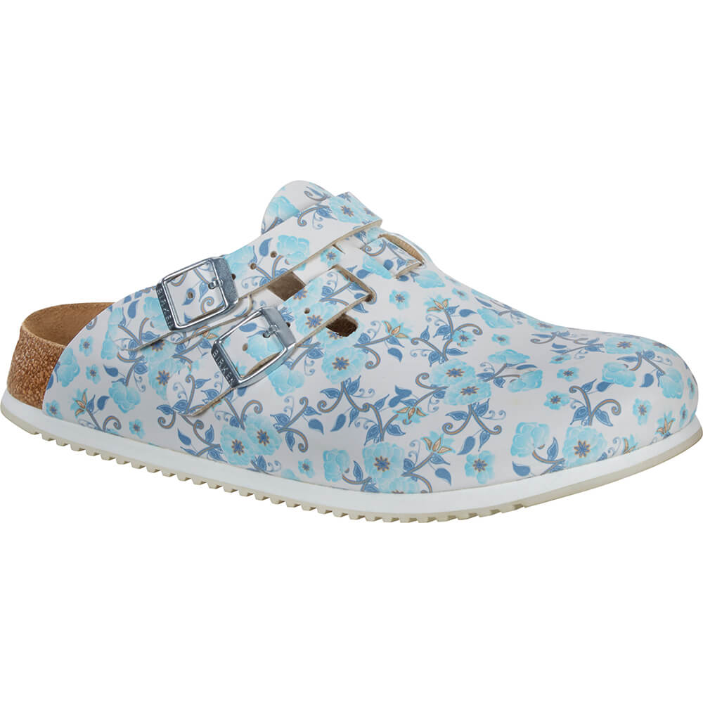 Birkenstock Clog in Hellblau mit Blumenprint und zwei Gurt-Schnallen