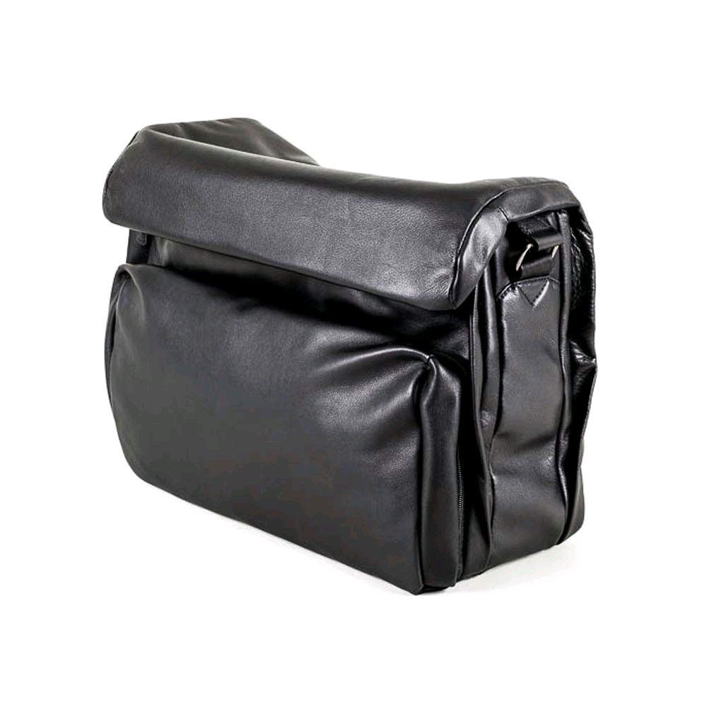 Dürasol Umhänge-Doktortasche aus Soft-Nappaleder, schwarz, mit Überschlag